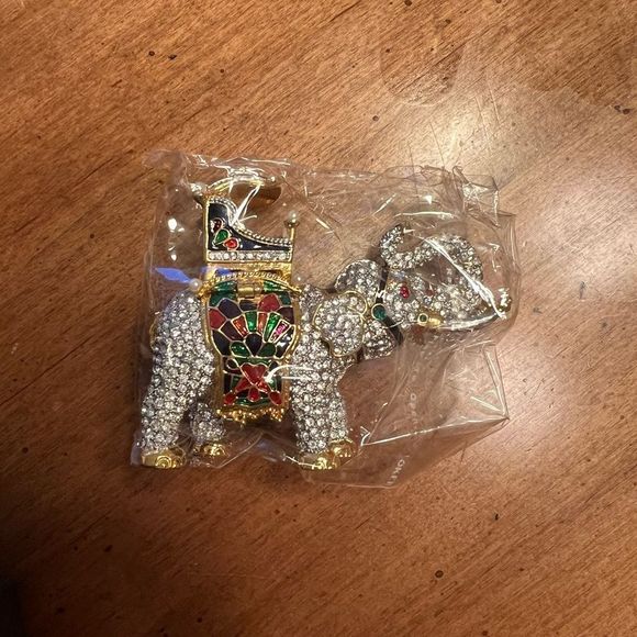 Elephant Trinket Box - Picture 8 of 8